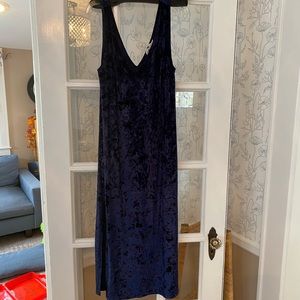 BB Dakota navy blue velvet midi dress size M
